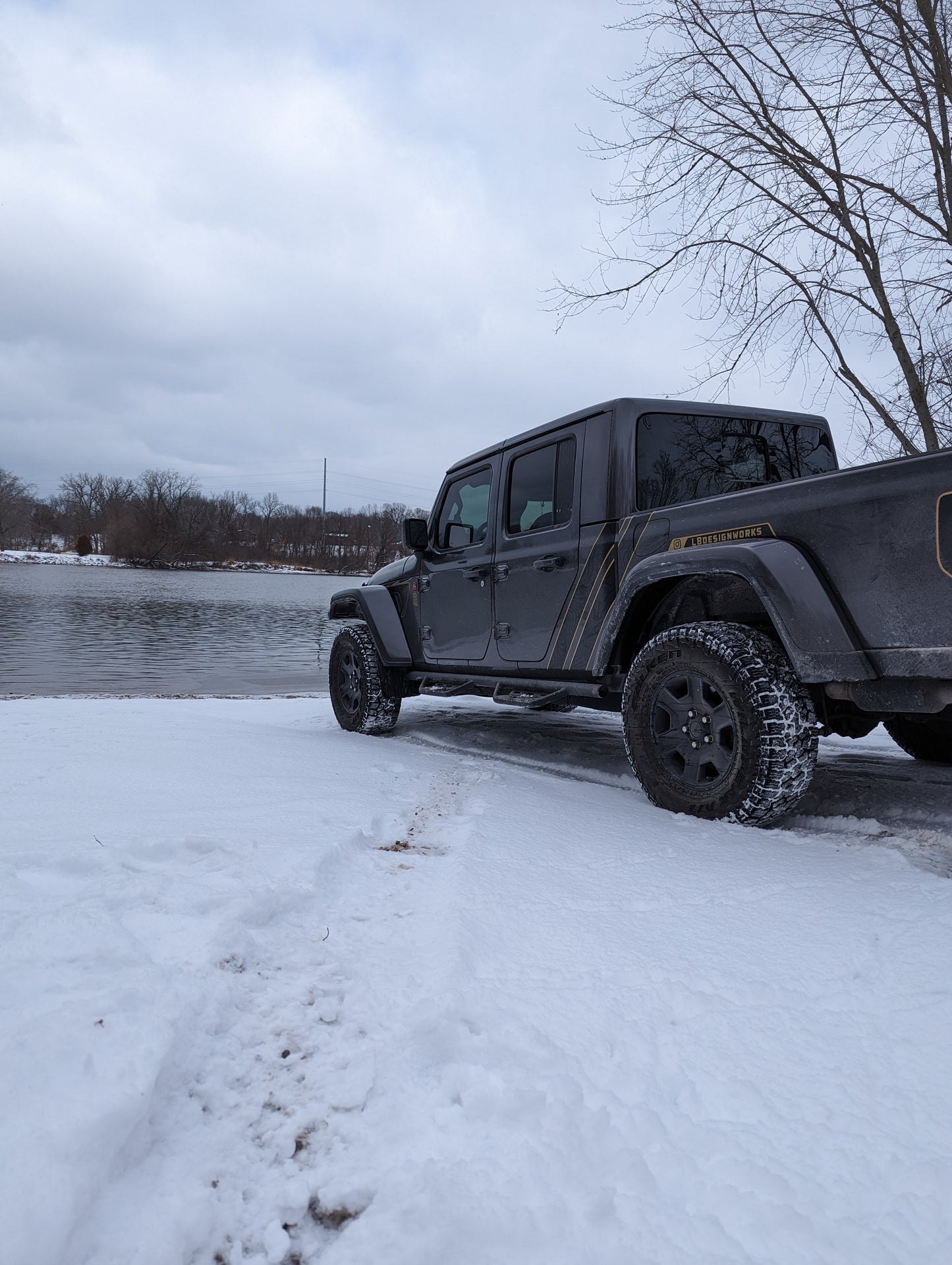 Topographical Gladiator Cab Bed Double Stripe Color Line Rubicon Blackout Decal Set- fits 2018 and Newer Jeep Wrangler