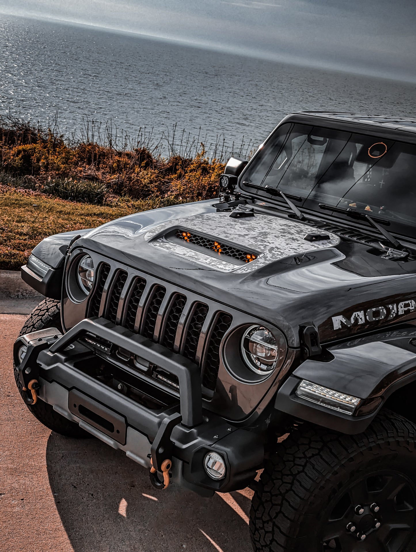 Digital Camouflage Printed Blackout Hood Rubicon Mojave decal set- fits 2020 and newer Jeep Gladiator