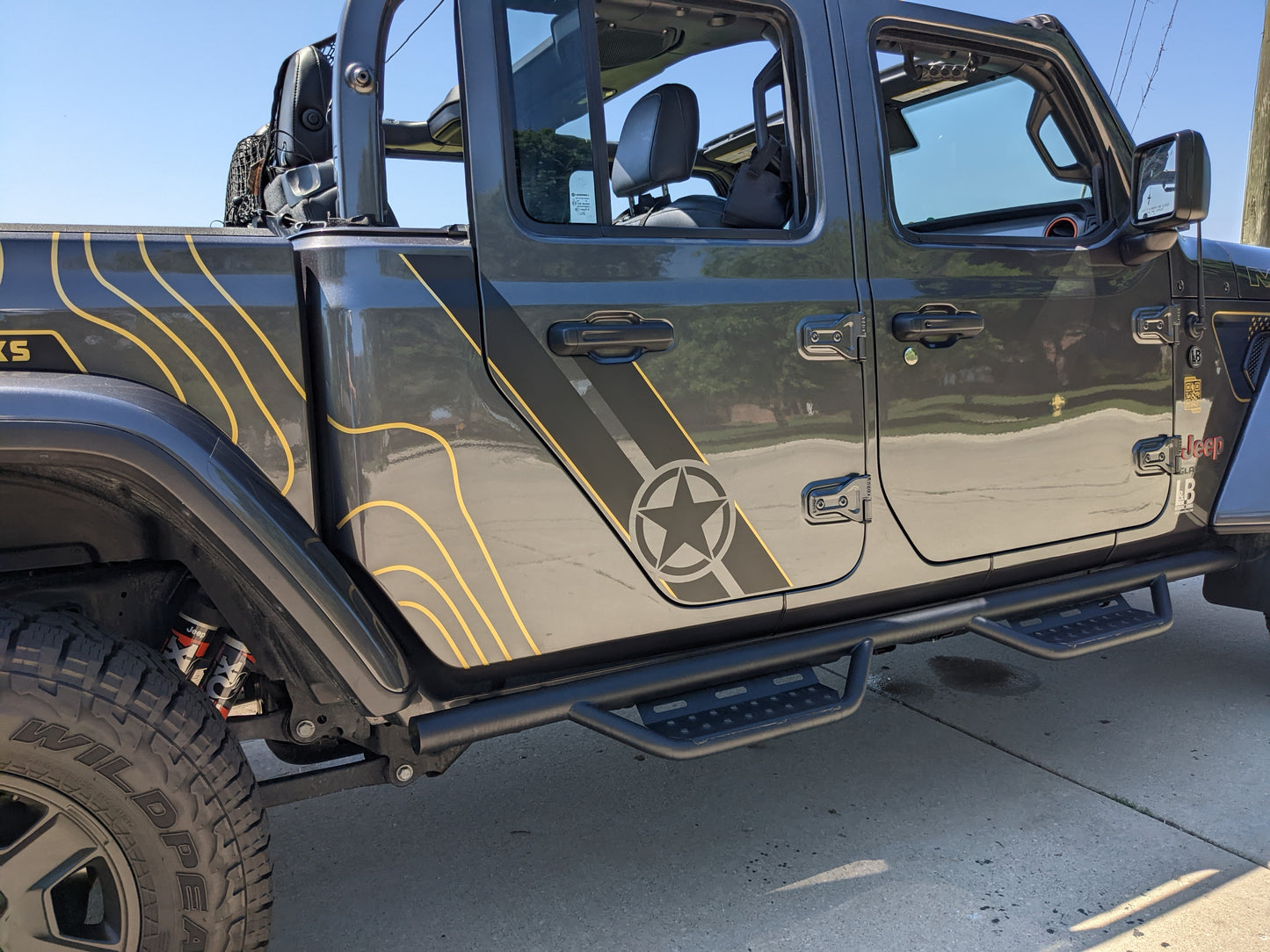 Army Star Double Stripe Gold Color Line Rubicon Blackout Decal Set- fits 2018 and Newer Jeep Wrangler & 2020+ Gladiator