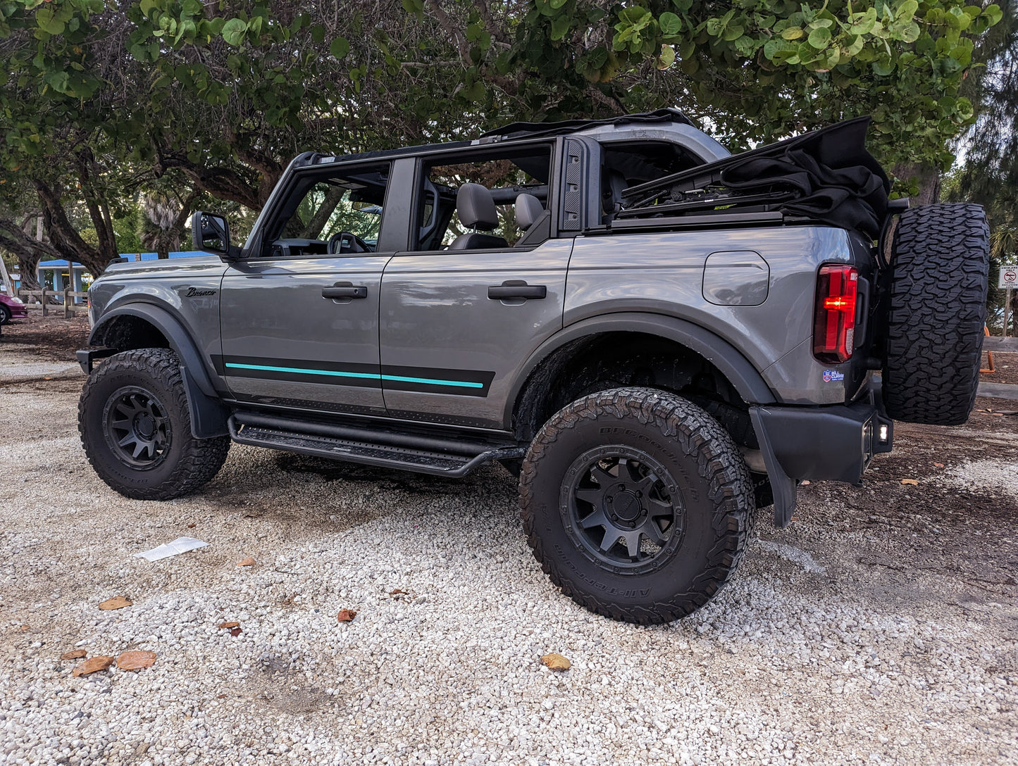 Bronco Side Body Stripe Accent Color Line Blackout 2 Layer Stripe Decal Set- fits 2021 and Newer Bronco